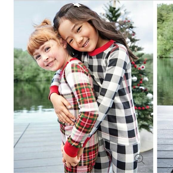 Hanna Andersson Holiday Long John Pajama Set - Picture 4 of 5